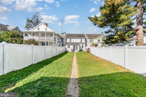 309 Walnut St, Hanover PA  17331-2537 exterior