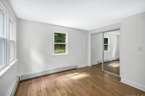 562 Branchville Rd, Ridgefield CT  06877-6030 exterior