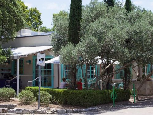 1600 1st St, Austin TX 78704-3047 exterior