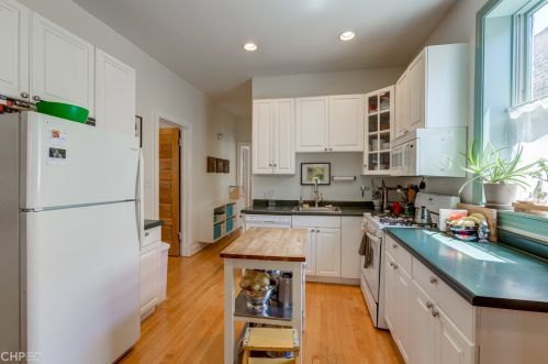 4206 Winchester Ave, Chicago IL 60660-2263 exterior