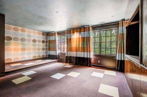 700 Brookwoods Trce, Atlanta GA 30342-2473 exterior