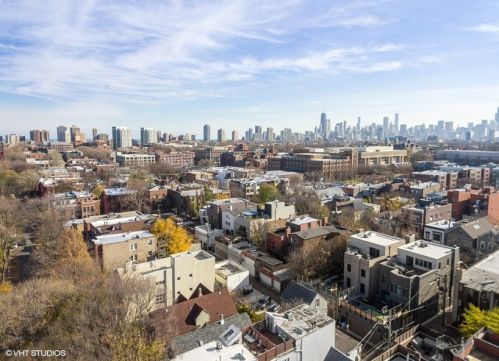 2501 Racine Ave, Chicago IL 60614-2113 exterior