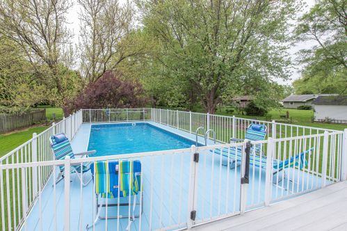 907 Robin Hl Dr, Joliet IL 60404-9644 exterior