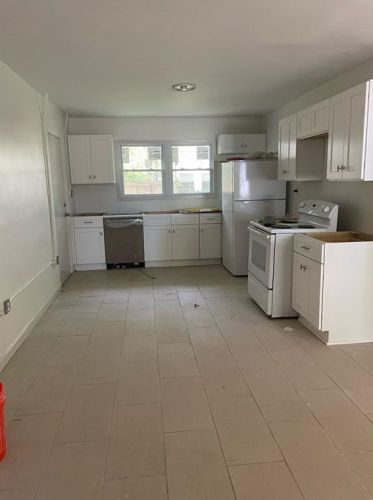 1718 Dunlap Ave, Atlanta GA  30344-4708 exterior