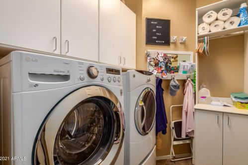 7706 24 Dr, Phoenix AZ 85041-7668 exterior