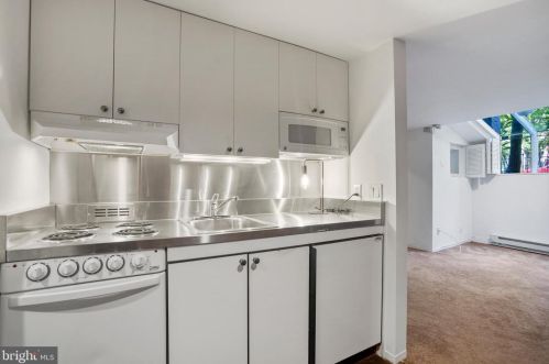 13 9, Washington DC 20001-4427 exterior