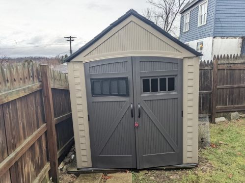 311 Shadyhill Rd, Pittsburgh PA  15205-3910 exterior