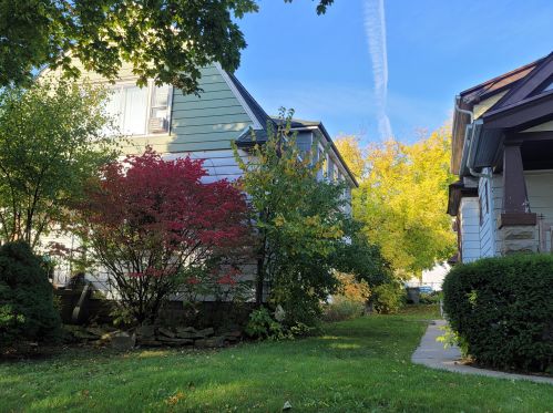 5237 34th St, Milwaukee WI  53209-4701 exterior