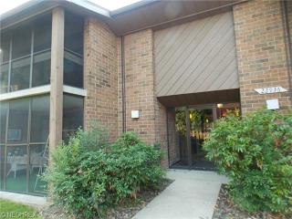 22936 Mastick Rd, Cleveland, OH 44126-3165