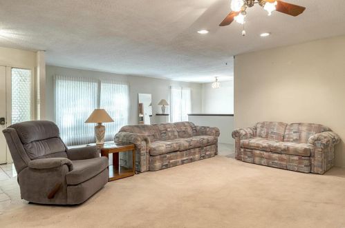 12079 Craig Vw Dr, Saint Louis MO 63146-5211 exterior