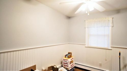 26 Lenox Ave, Norwalk CT 06854-4024 exterior