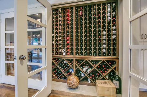 142 Classen Dr, Dallas TX 75218-1720 exterior