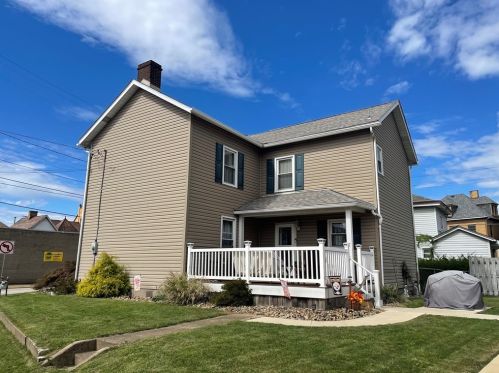 209 9th St, Monaca, PA 15061-2028