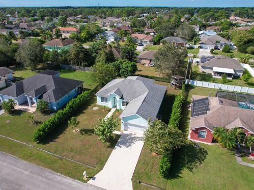 3562 Vollmer St, Fort Pierce, FL 34953-5243