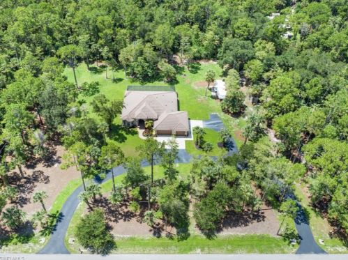 320 18 Ave, Naples FL 34120-2772 exterior