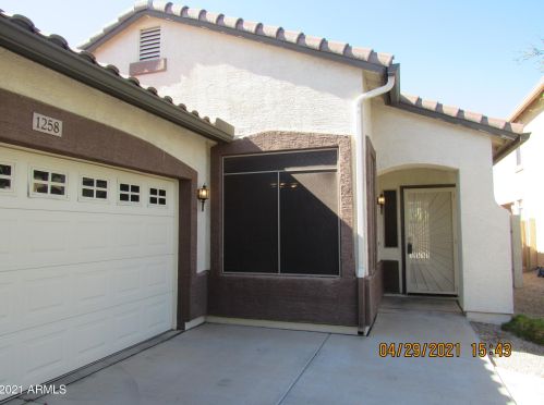 1258 Thompson Way, Chandler, AZ 85286-1467