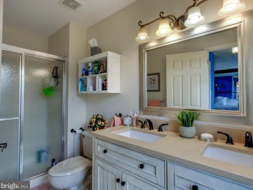 24 Ln Costa Dr, Blenheim NJ 08012-5531 exterior