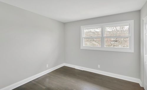 202 Walnut Dr, Saint Charles IL  60174-1540 exterior