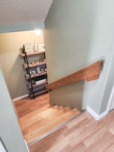 84 Modena Dr, Concord NH  03303-1550 exterior