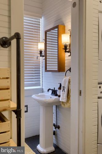 531 King St, Lancaster PA 17602-3011 exterior