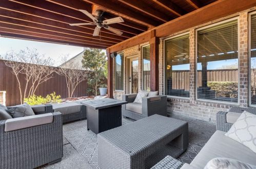 13092 Dianna Dr, Frisco TX 75033-8020 exterior