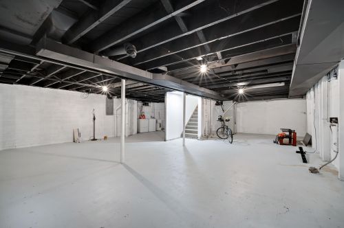 3260 95, Milwaukee WI 53222-3527 exterior