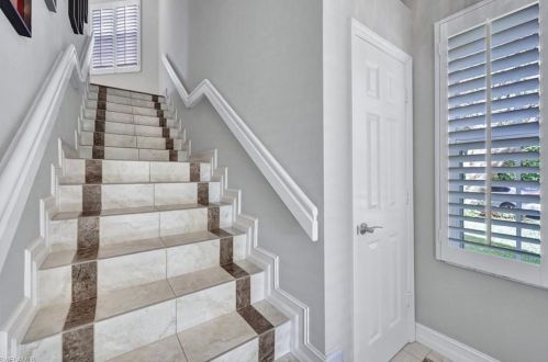 200 Lambiance Cir, Naples FL 34108-6714 exterior