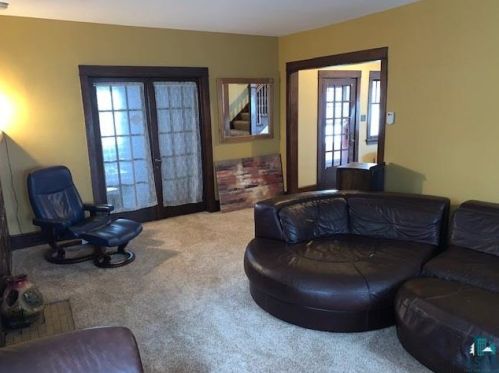 431 Leicester Ave, Duluth MN 55803-2117 exterior