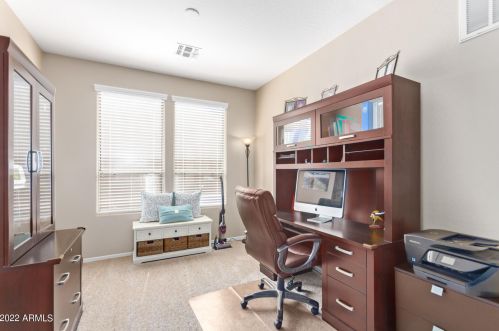 1405 Morelos St, Chandler AZ 85226-4428 exterior