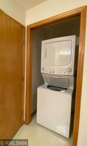 1001 Fairway Dr, Princeton MN 55371-2243 exterior