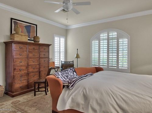 5108 34 Pl, Phoenix AZ 85018-1543 exterior