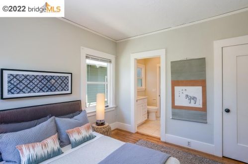 1818 Curtis, Berkeley CA 94702-1618 exterior