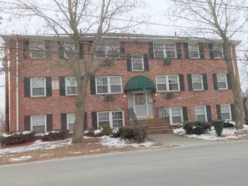 61 Mystic St, Methuen MA  01844-2469 exterior