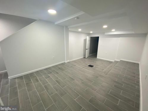 6346 18 St, Philadelphia PA 19140-3508 exterior