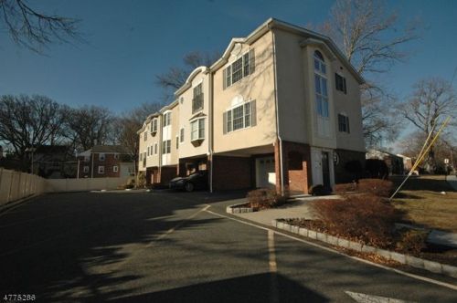 281 Park Ave, Nutley, NJ 07110-2870