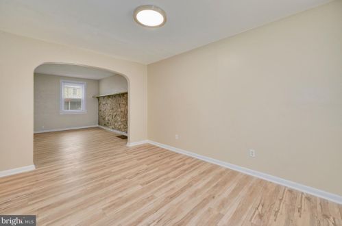 4610 Woodland Ave, Camden NJ 08110-6430 exterior