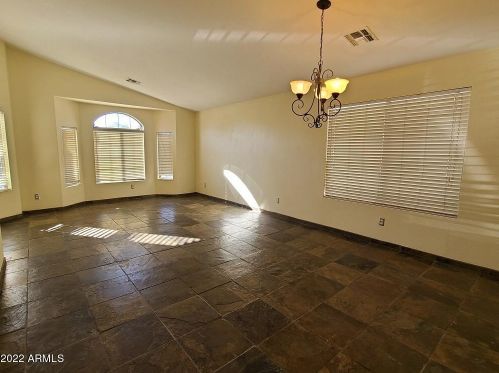 7013 21st Ln, Phoenix AZ  85041-6525 exterior