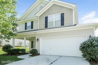 9530 Bradstreet Commons Way, Charlotte NC  28215-7300 exterior