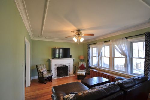 1745 102 St, Chicago IL 60643-2027 exterior