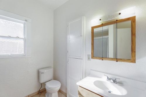 153 Almond Ave, Turlock CA 95380-3150 exterior