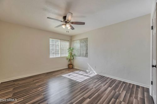 702 Encanto Blvd, Phoenix AZ 85003-1109 exterior