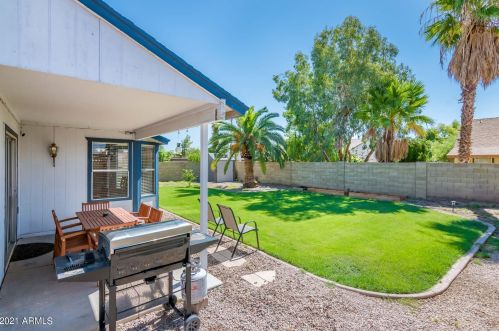 621 Los Feliz Dr, Chandler AZ  85226-4930 exterior