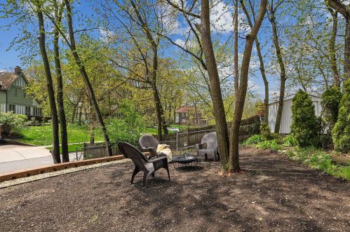 10826 Longwood Dr, Chicago IL  60643-3313 exterior