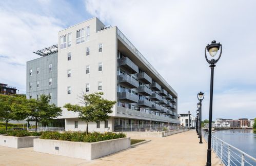 1902 Commerce St, Milwaukee WI  53212-3489 exterior