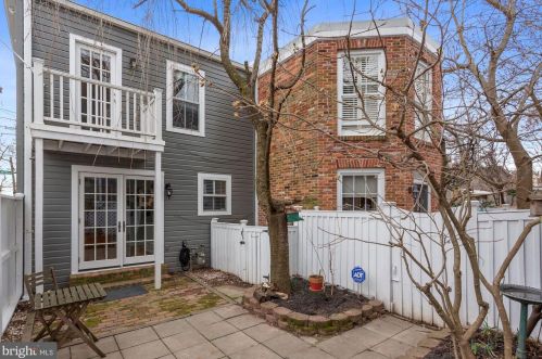 802 Pendleton St, Alexandria VA 22314-1854 exterior