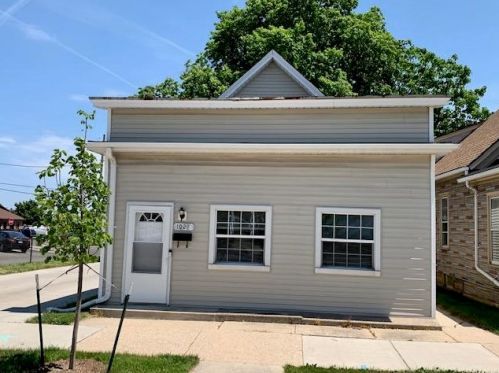 1028 46, Milwaukee WI 53208-3120 exterior