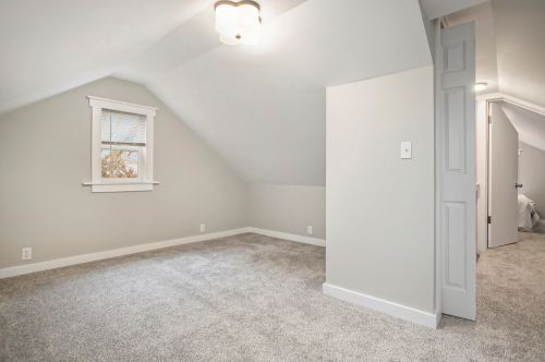 2131 Amherst Ave, Kalamazoo MI  49008-3935 exterior