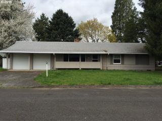 15831 Hawthorne Ct, Portland, OR 97233-3648