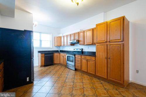 2109 16 St, Philadelphia PA 19121-1639 exterior