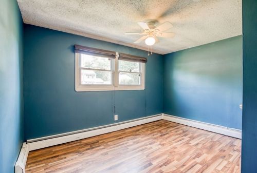 1146 Allen St, Springfield MA  01118-2530 exterior